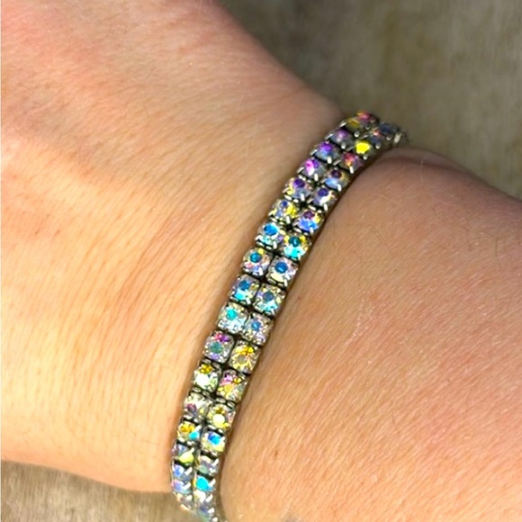 Stunning AB Crystal Bracelet and Ring Set - Picture 4 of 5